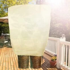 GALOZZOIT Housse D'hivernage Pour Plante, 180 X 120cm Voile Hivernage Plante, Housse D'hivernage Réutilisable Convient Pour La Protection Des Plantes En Extérieur En Hiver
