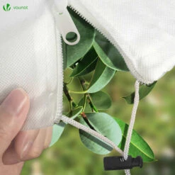 VOUNOT Housse D'Hivernage Plante Avec Cordon Et Zipper Polypropylème 150g/m² 250x360cm Blanc -Protection Pour Végétaux Soldes 61326460 4